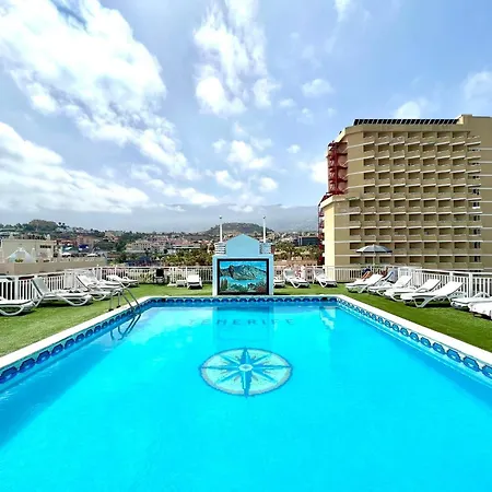High Floor Studio, Wifi, A Few Meters From The Beach In アパート