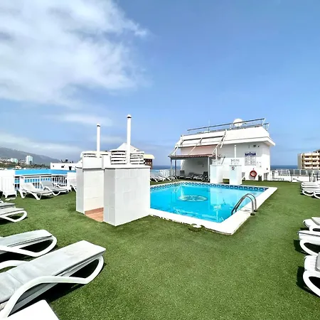 Apartment High Floor Studio, Wifi, A Few Meters From The Beach In Puerto de la Cruz (Tenerife)